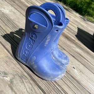 Toddler size 9 Croc boots.